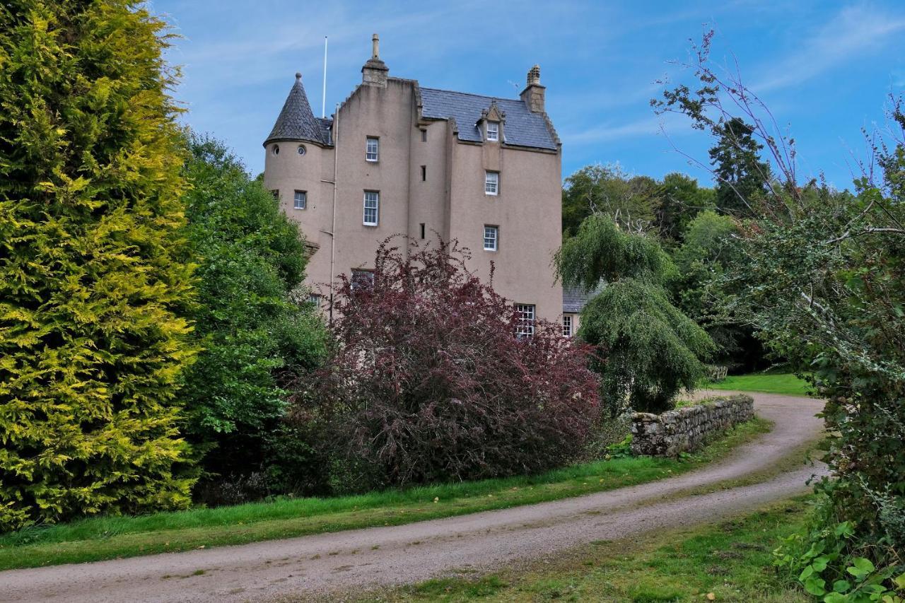 Вилла Lickleyhead Castle Insch Экстерьер фото